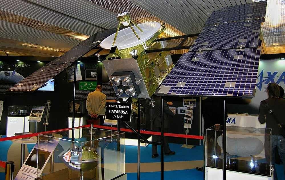 Japanese spacecraft returns with precious asteroid gift
