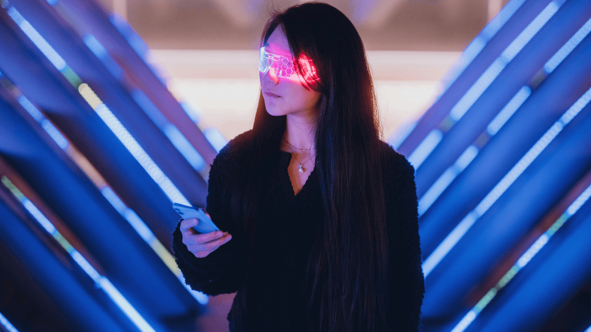 New Infrared Glasses Unlock Hidden Light Spectrum