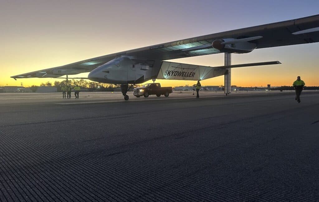 Solar drone shatters altitude record before dramatic descent