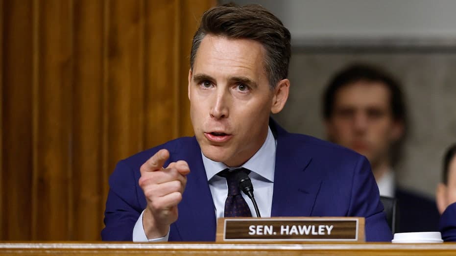Four GOP traitors kill Trump voter ID push